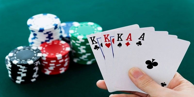 Luật Chơi Bài Liêng Dễ Nắm, Thứ Hạng Rõ Ràng, Tố Đúng Nhịp 3 Nắm rõ luật chơi bài liêng giúp theo dõi rõ ràng hơn