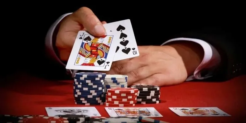 Phỏm – trò chơi bài quen thuộc